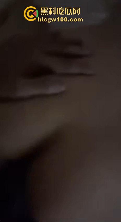 网友投稿！长春工商学院大一学妹【朱汐】性爱视频曝光，超黑肥大鲍鱼性欲极强会吸人。  第12张