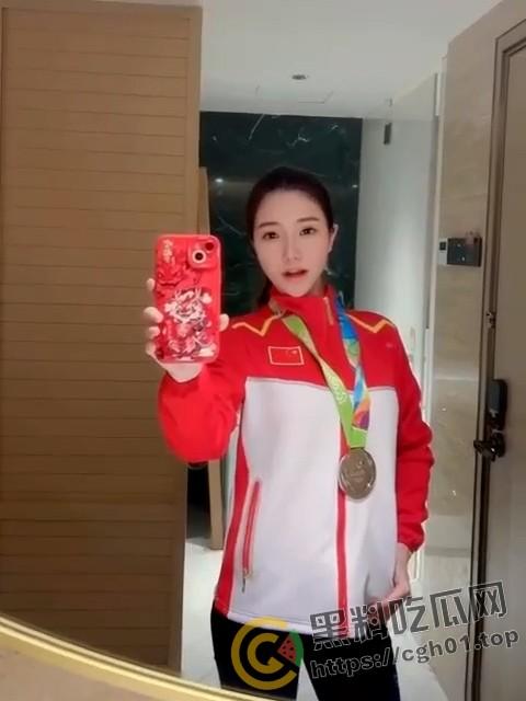 国家队下海！里约奥运会花游运动员明码标价上海高端酒店 5k一炮  用过都说好 第2张