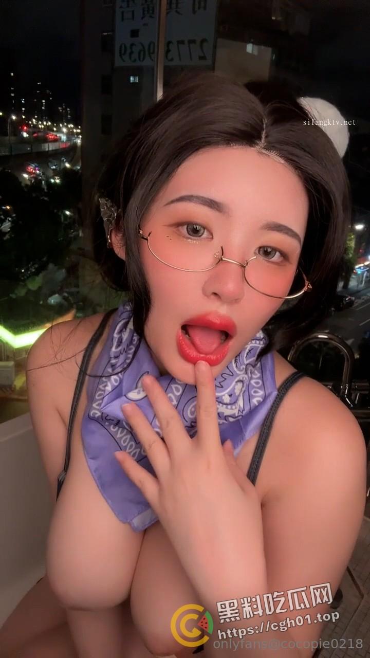 台湾极品巨乳网黄OF最新付费流出！cos 诱惑 制服 顶级魅魔 活该你挣这个钱 46v+大合集  第16张