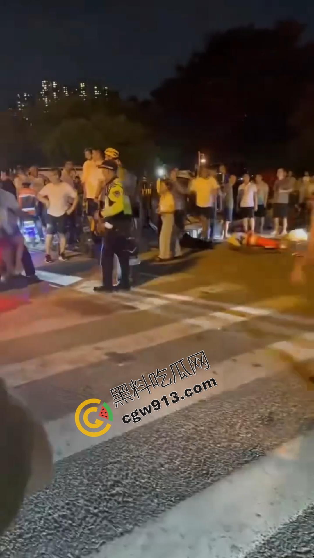 惨烈！广州海珠区悲剧车祸 6人受伤，幼童现场被无情撞倒，疲劳驾驶酿大祸！  第5张