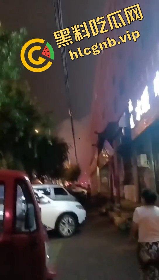 阜新县七楼家庭大战升级！夫妻吵架引发惊天爆炸，整栋楼人心惶惶！  第1张