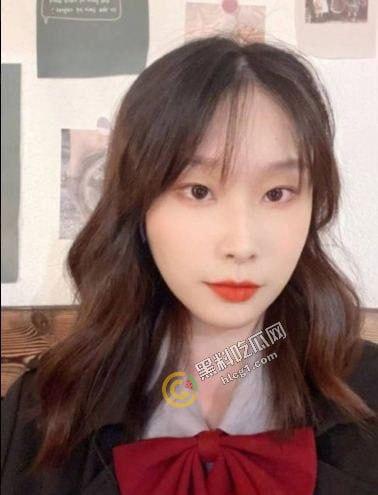 山西小少妇「李敏」私密生活曝光:人前贤良淑德,床上风情无极限,吃鸡吧如同吃饭 第2张 山西小少妇「李敏」私密生活曝光:人前贤良淑德,床上风情无极限,吃鸡吧如同吃饭 第2张