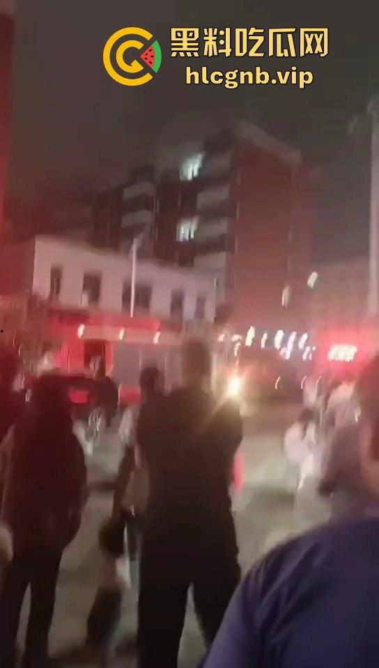 阜新县七楼家庭大战升级！夫妻吵架引发惊天爆炸，整栋楼人心惶惶！  第8张