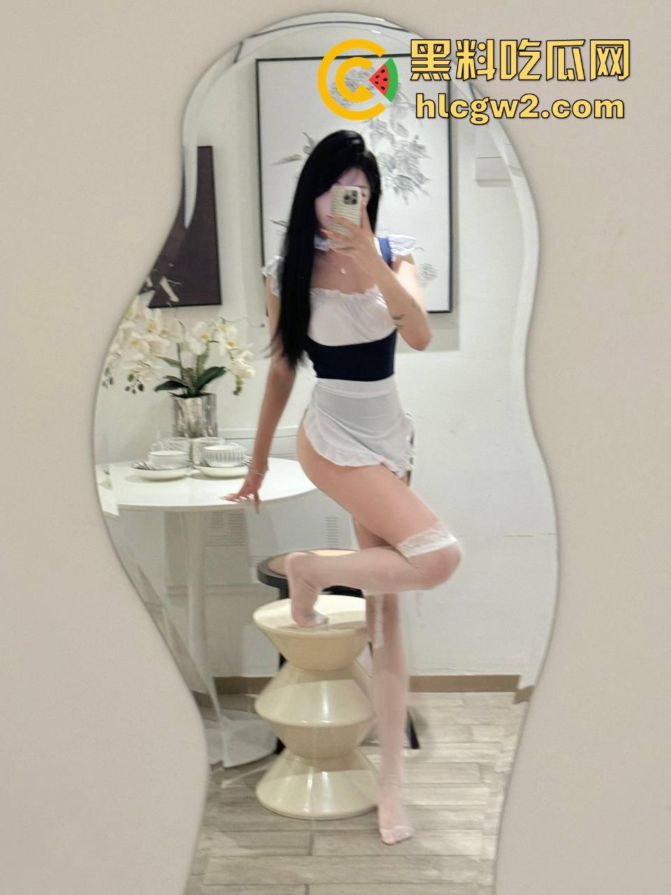 极品颜值女神『万欣雨』被爆操实录流出 私下竟是金主专属母狗，各种爆操配合销魂，穷人高攀不起的精盆！  第3张