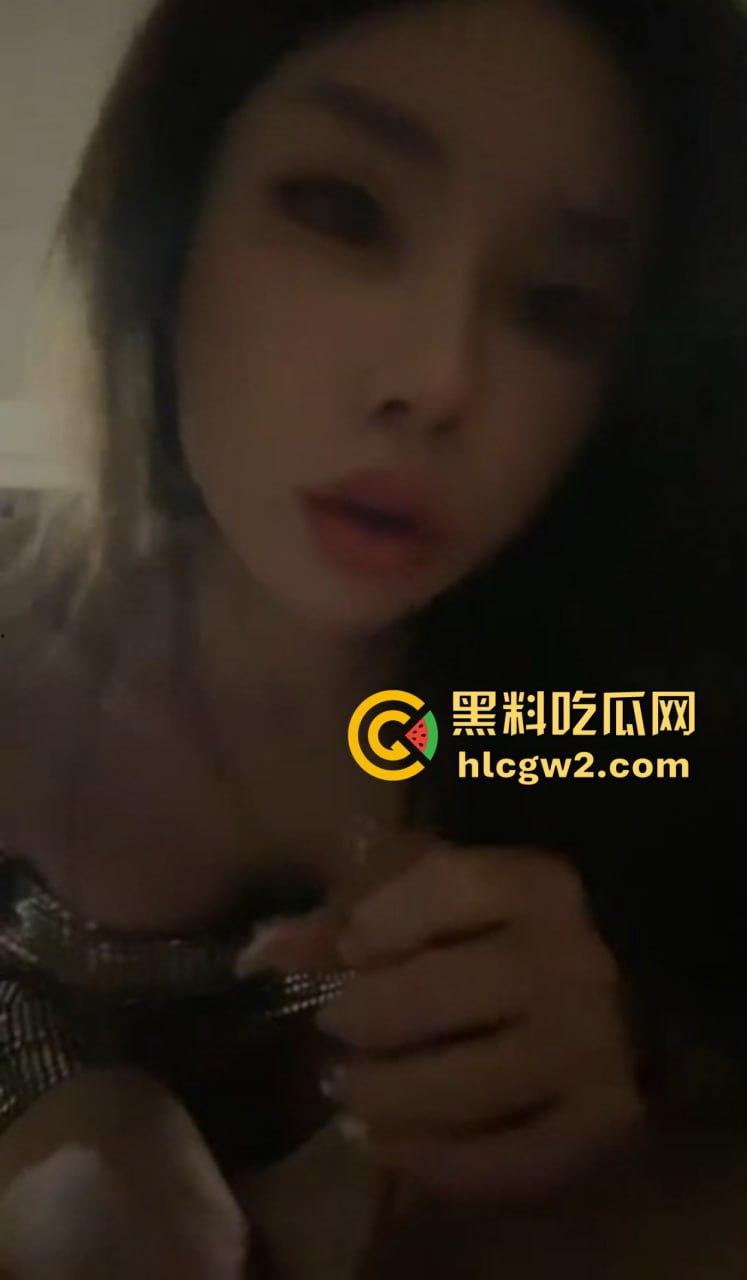 极品颜值女神『万欣雨』被爆操实录流出 私下竟是金主专属母狗，各种爆操配合销魂，穷人高攀不起的精盆！  第8张