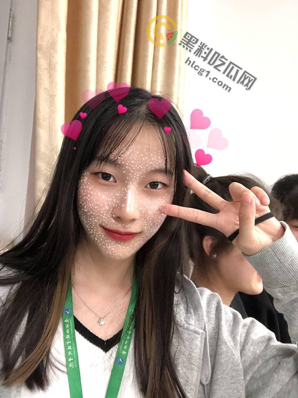 长白山旅游学院李蕾蕾的双重生活：乖巧学霸与床上荡妇的惊人对比！  第2张