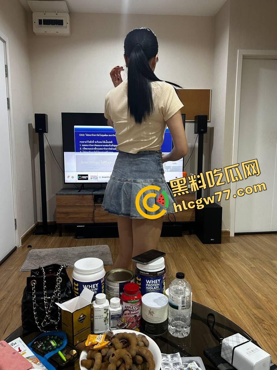 骚母狗前任初中破处高中献屁眼吞精,粉红嫩逼黑透被操烂,青春美少女妆精致却抬腿撒尿露骚洞! 第4张 骚母狗前任初中破处高中献屁眼吞精,粉红嫩逼黑透被操烂,青春美少女妆精致却抬腿撒尿露骚洞! 第4张