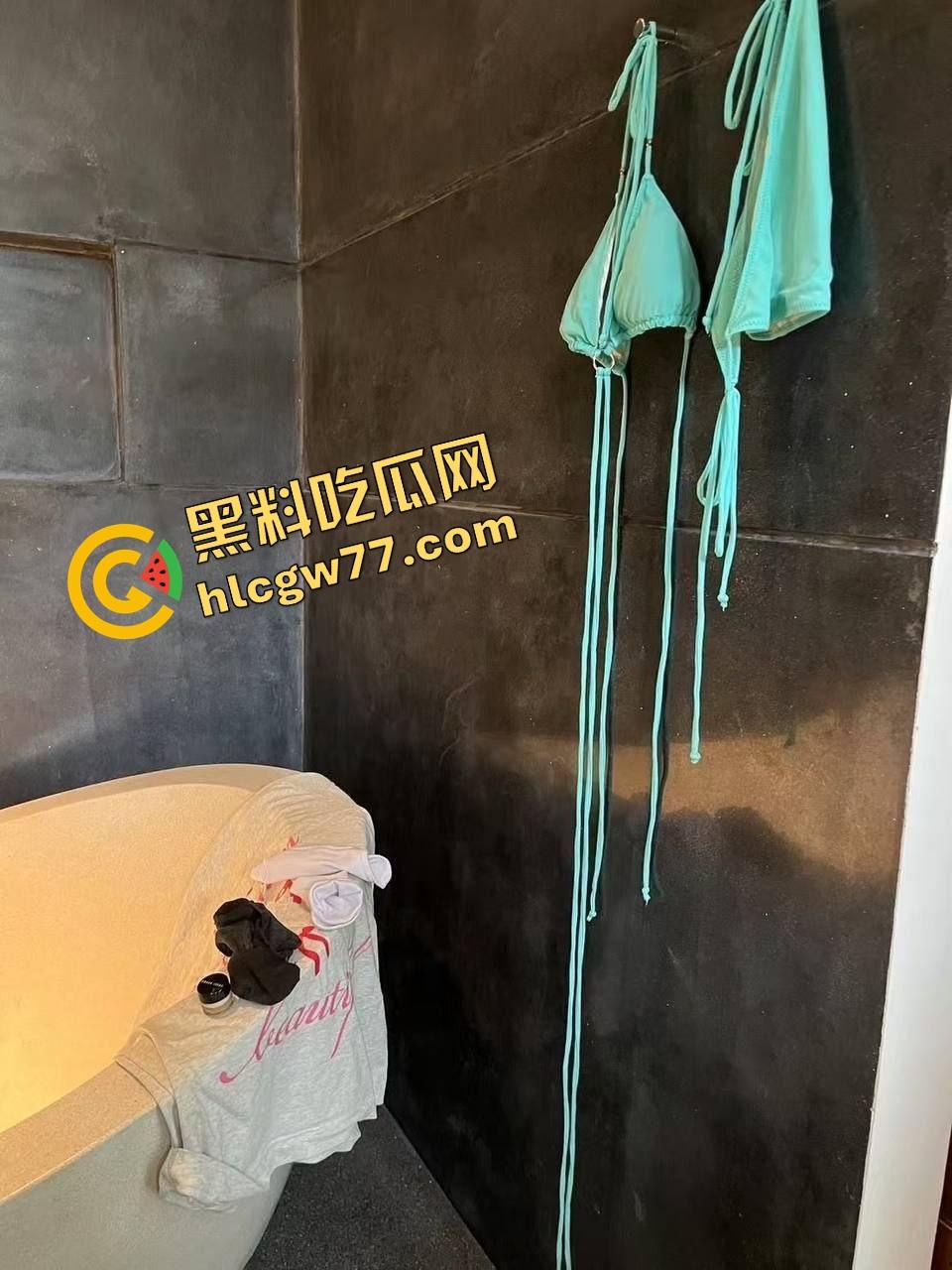 骚母狗前任初中破处高中献屁眼吞精,粉红嫩逼黑透被操烂,青春美少女妆精致却抬腿撒尿露骚洞! 第12张 骚母狗前任初中破处高中献屁眼吞精,粉红嫩逼黑透被操烂,青春美少女妆精致却抬腿撒尿露骚洞! 第12张