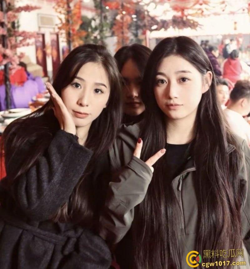 山西科技大学高颜值校花【张佳慧】性爱视频曝光，肥臀翘得像蜜桃，男友狠干嫩穴浪叫连连高潮不止！  第2张