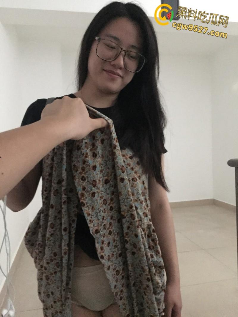 南昌第一中学【谭婷】，知识分子眼镜语文老师，平日里受人尊敬的人民教师，脱了裤子也是一条好母狗 ！  第4张