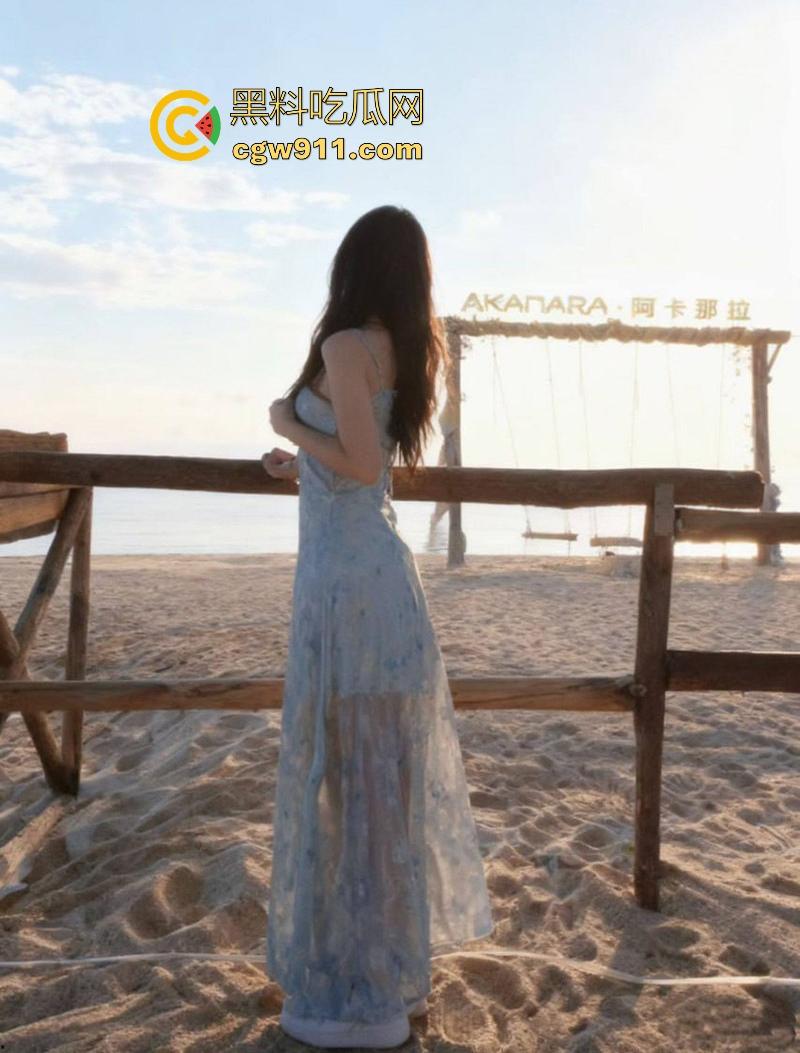 武汉生物工程学院高颜值女神【李晓婷】御姐气质极品身材，露脸口交狂吞大屌榨精，反差拉满让人遐想无尽！  第1张