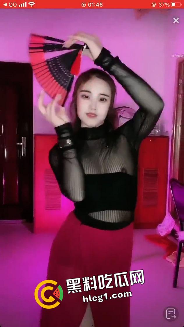 直播露点闪现大合集！擦边到极限就是露点 朦胧产生美啊  第5张