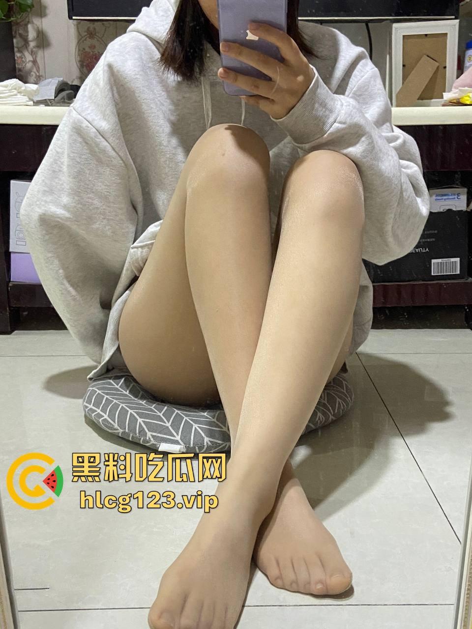 汕头大学约炮门!05年肉丝小学妹被体育生狂插,甜美叫声勾魂,男友干不动的被学长操翻! 第7张 汕头大学约炮门!05年肉丝小学妹被体育生狂插,甜美叫声勾魂,男友干不动的被学长操翻! 第7张