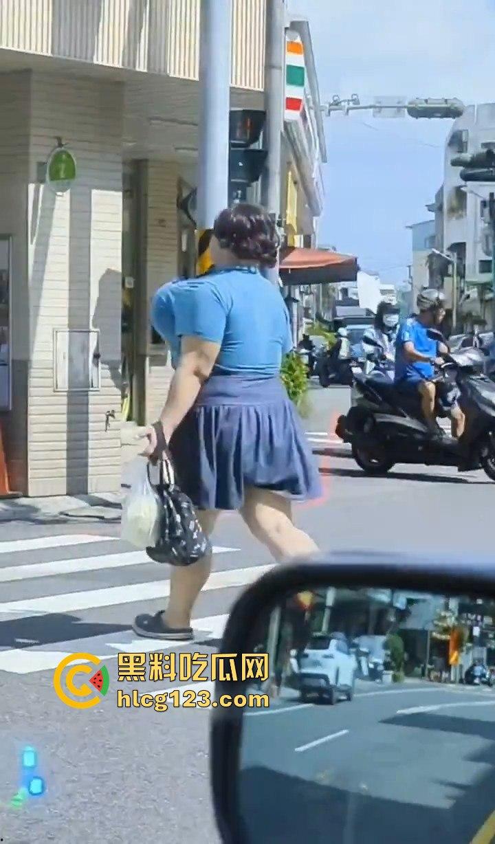 台湾坦克之王出动！胸大如篮球甩起来能砸晕人，瓜友有知道这是什么码的吗？  第5张