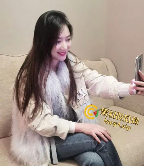 南昌极品气质御姐『菲菲』神似俞飞鸿!被包养性爱视频流出!正宗莞式一条龙口交毒龙极致诱惑 第2张 南昌极品气质御姐『菲菲』神似俞飞鸿!被包养性爱视频流出!正宗莞式一条龙口交毒龙极致诱惑 第2张