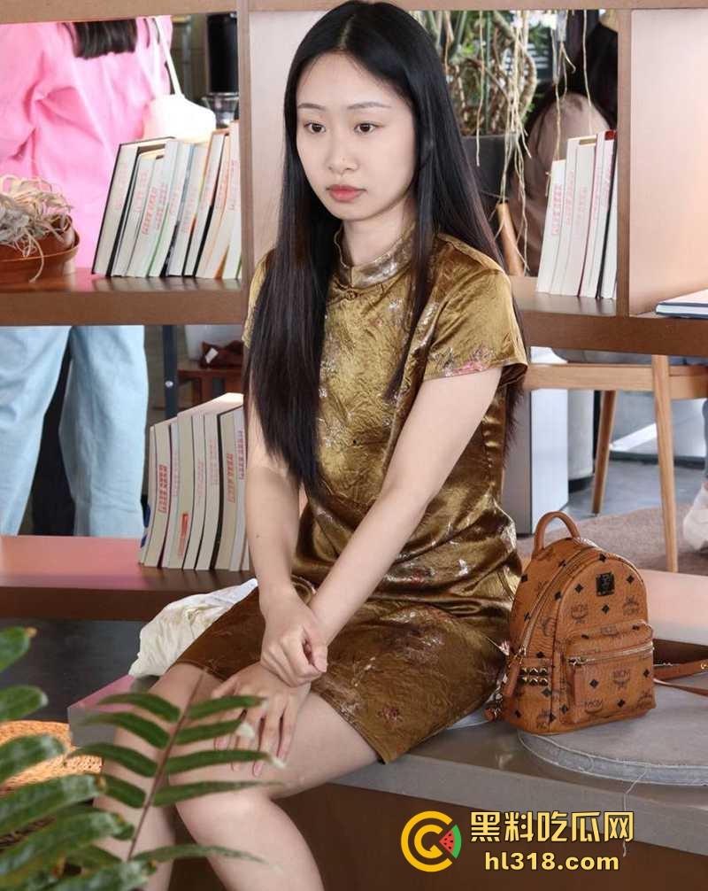 上海浦南幼儿园【林美玲】美女幼师与男友裸聊自慰视频被曝光,反差母狗性瘾巨大,骚浪无比! 第4张 上海浦南幼儿园【林美玲】美女幼师与男友裸聊自慰视频被曝光,反差母狗性瘾巨大,骚浪无比! 第4张