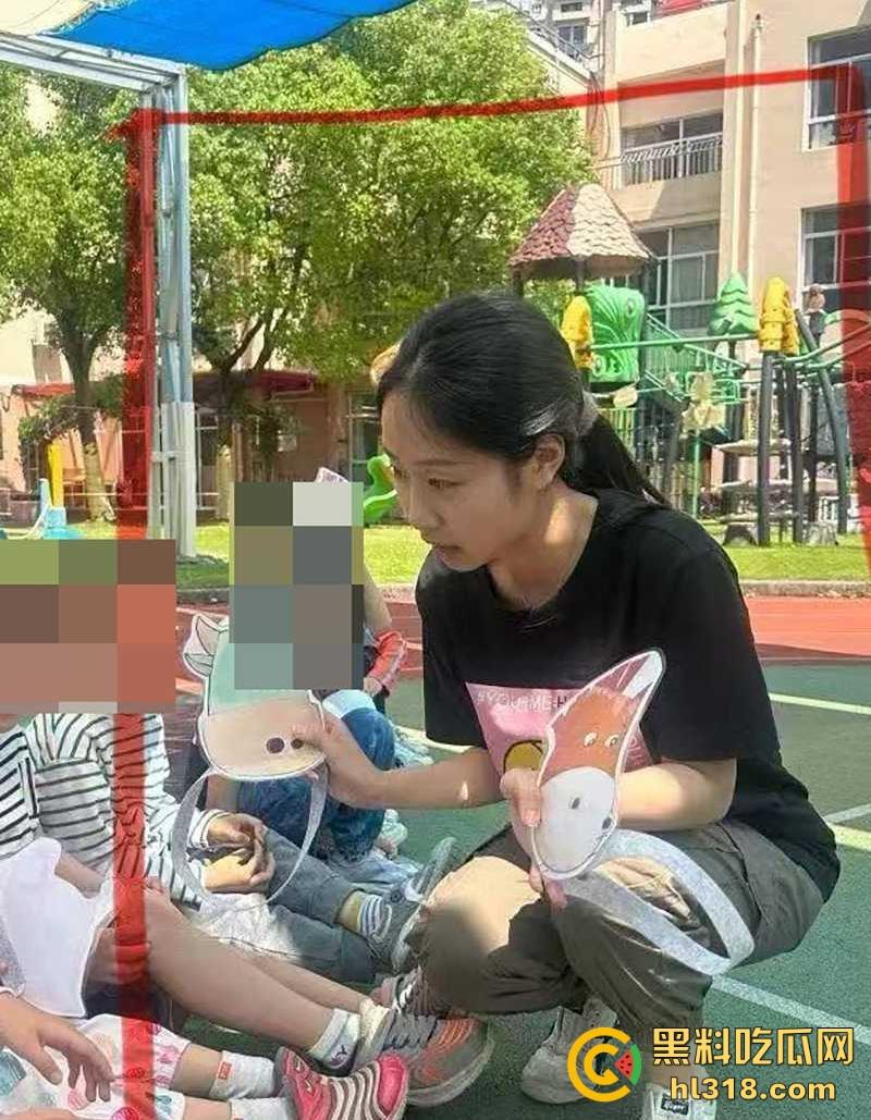 上海浦南幼儿园【林美玲】美女幼师与男友裸聊自慰视频被曝光,反差母狗性瘾巨大,骚浪无比! 第7张 上海浦南幼儿园【林美玲】美女幼师与男友裸聊自慰视频被曝光,反差母狗性瘾巨大,骚浪无比! 第7张