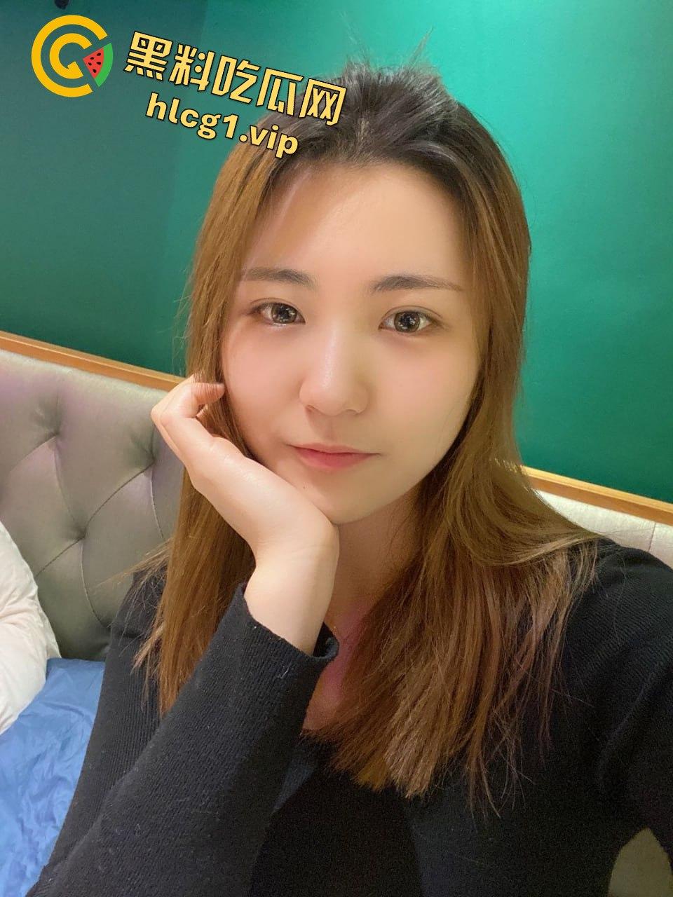 99年辽宁传媒学院美少女董云依私密流出!大波嫩妹与男友啪啪自拍曝光! 第4张 99年辽宁传媒学院美少女董云依私密流出!大波嫩妹与男友啪啪自拍曝光! 第4张