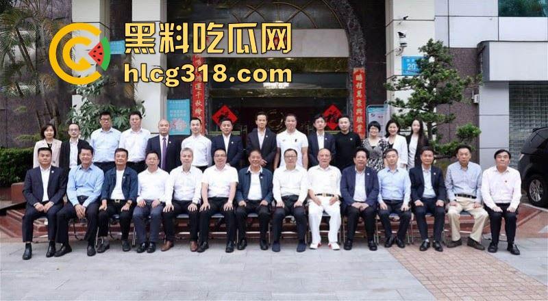 广东汕头潮阳自然局局长【欧镇武】被老婆抓奸咬坏鸡巴 嘶~这恐怕不止有点疼呀! 第3张 广东汕头潮阳自然局局长【欧镇武】被老婆抓奸咬坏鸡巴 嘶~这恐怕不止有点疼呀! 第3张