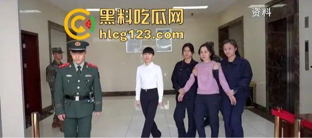 贪财贪色的贵州女州长落马!包养58名猛男,随身携带避孕套,简直是现代版武则天! 第2张 贪财贪色的贵州女州长落马!包养58名猛男,随身携带避孕套,简直是现代版武则天! 第2张