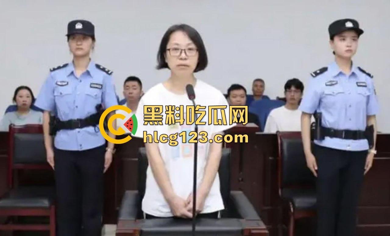 贪财贪色的贵州女州长落马!包养58名猛男,随身携带避孕套,简直是现代版武则天! 第13张 贪财贪色的贵州女州长落马!包养58名猛男,随身携带避孕套,简直是现代版武则天! 第13张