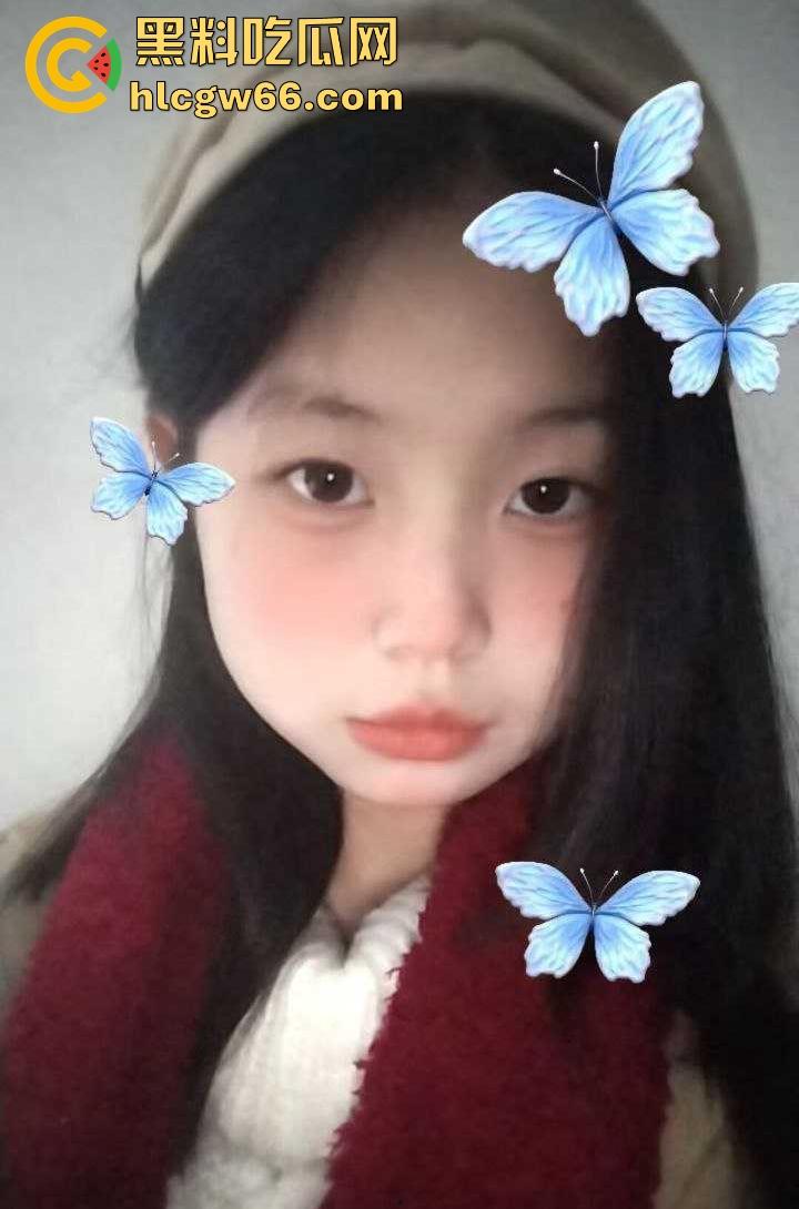 昆明旅游职业学院公认的清纯和母狗双代表【周彤珊】小小卡哇伊的 但你见的逼少过人吃过的鸡！  第1张