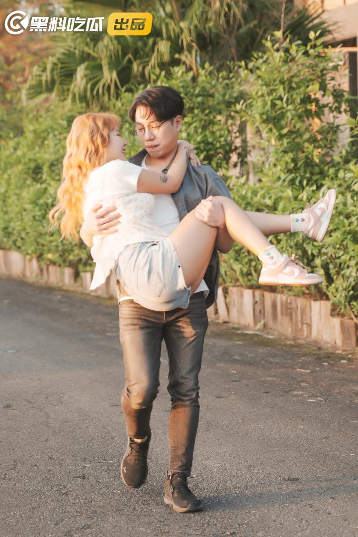 黑料吃瓜网新春特播短剧-《再见贱人4之我不绿了!》EP08 第7张 黑料吃瓜网新春特播短剧-《再见贱人4之我不绿了!》EP08 第7张