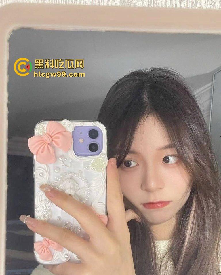 长春师范大学大三学姐【舒怡】为爱记录性爱瞬间,不料遭男友被刺曝光! 第1张 长春师范大学大三学姐【舒怡】为爱记录性爱瞬间,不料遭男友被刺曝光! 第1张