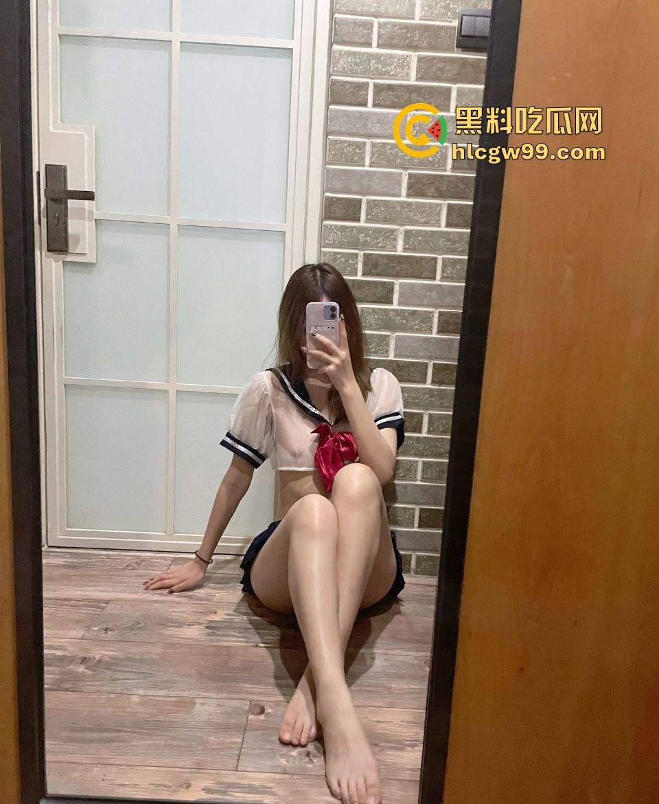 长春师范大学大三学姐【舒怡】为爱记录性爱瞬间,不料遭男友被刺曝光! 第4张 长春师范大学大三学姐【舒怡】为爱记录性爱瞬间,不料遭男友被刺曝光! 第4张