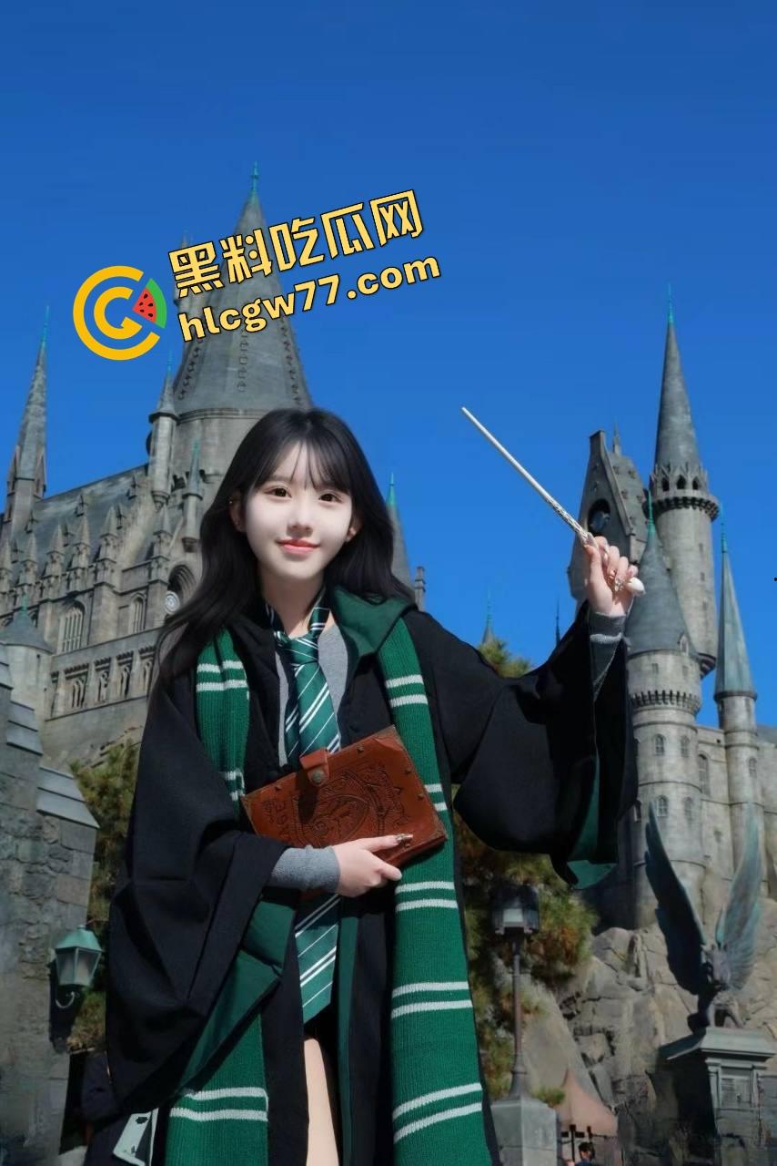 湖州城际学院『孙雪』逼嫩得一戳就喷水,像谁拧爆了矿泉水瓶,富二代的移动射精桶认证! 第4张 湖州城际学院『孙雪』逼嫩得一戳就喷水,像谁拧爆了矿泉水瓶,富二代的移动射精桶认证! 第4张