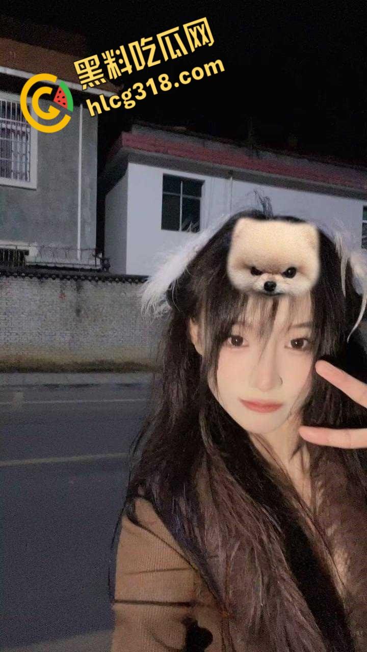 云南舞蹈学院清纯学妹【陈婉清】,喜欢奢侈品苹果手机,到处约炮找金主 包养裸聊陪睡! 第3张 云南舞蹈学院清纯学妹【陈婉清】,喜欢奢侈品苹果手机,到处约炮找金主 包养裸聊陪睡! 第3张