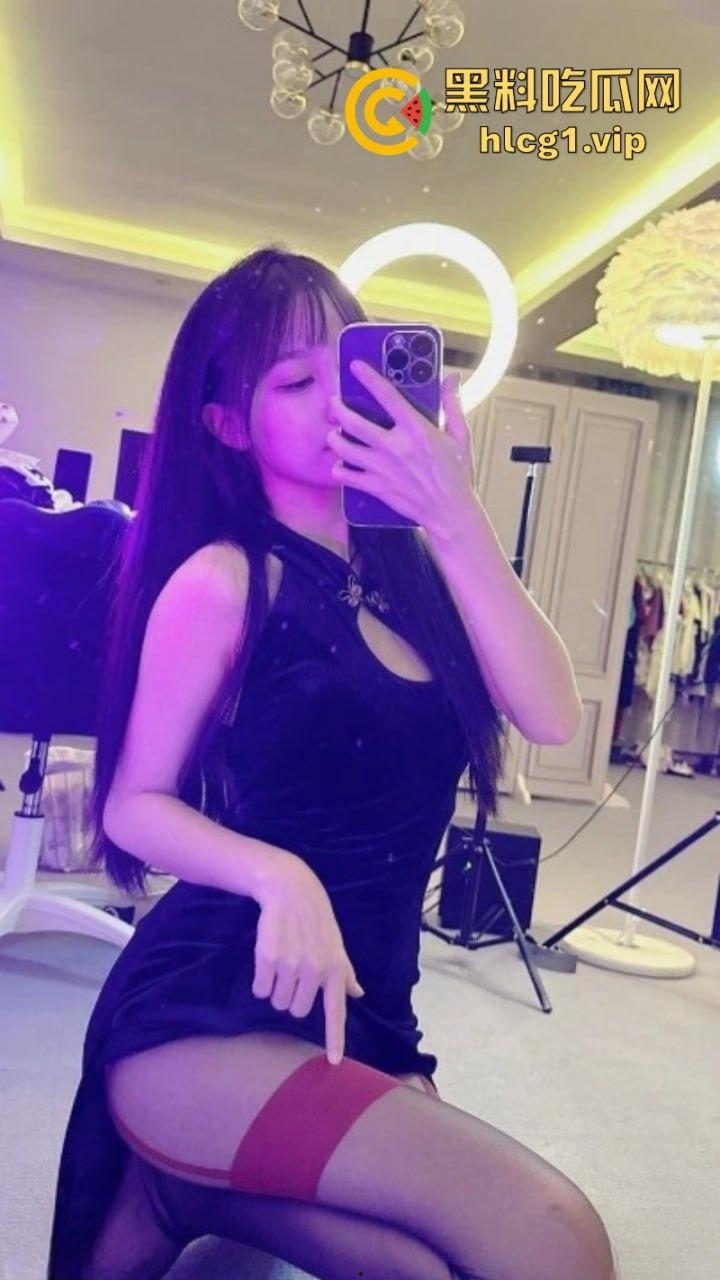 快手60万女网红 【汤圆啊】圈内最新付费资源泄密!全网最高颜值身材的女神极其迷人! 第8张 快手60万女网红 【汤圆啊】圈内最新付费资源泄密!全网最高颜值身材的女神极其迷人! 第8张