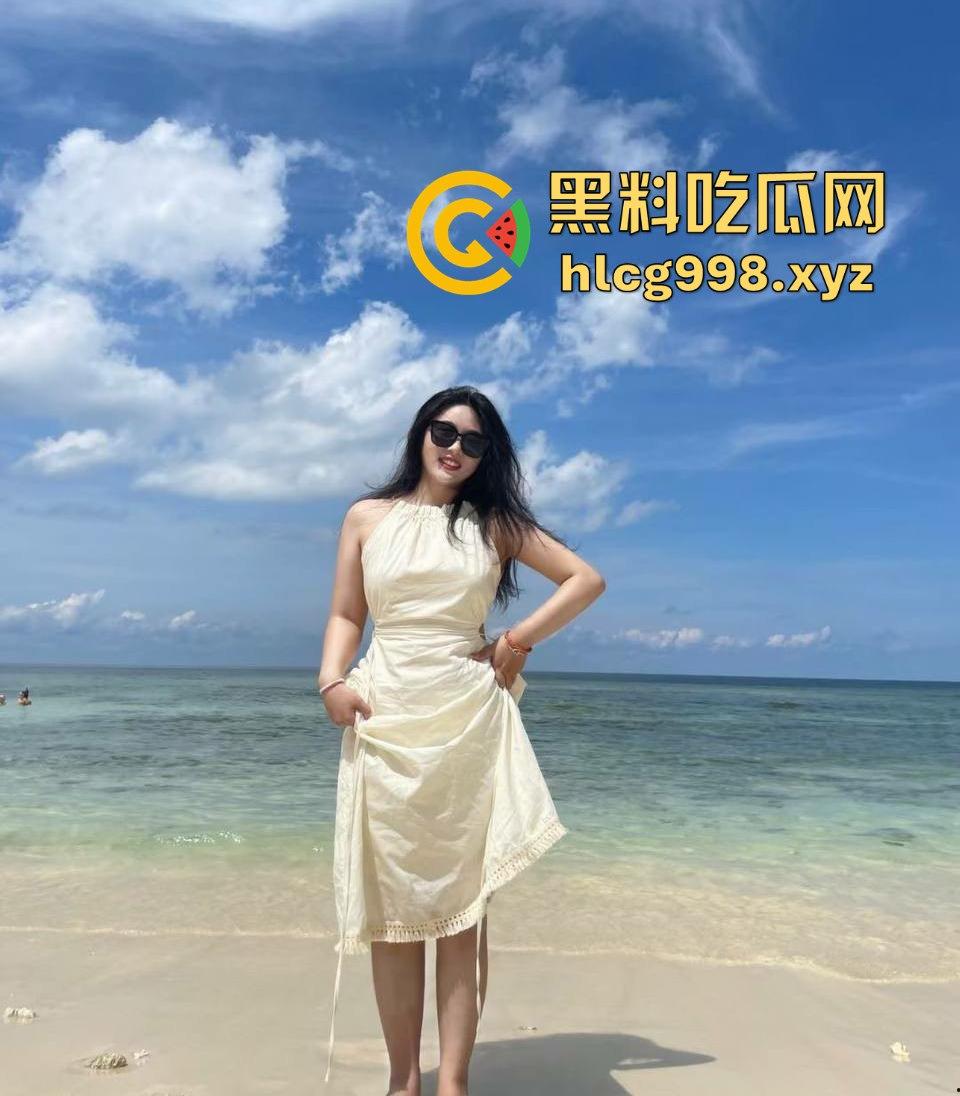 北京大奶子【王雯丽】，老公出差偷情女上位被爆操，贱货不操就出去浪！  第2张