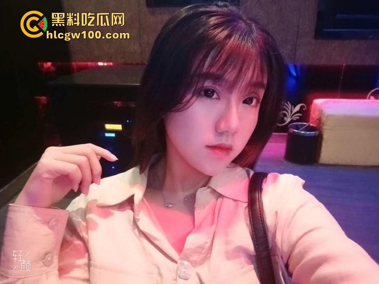 吃瓜!疑似抖音游戏网红【一条小团团OvO】与金主大战视频爆出,娇喘连连打桩机式疯狂 一秒变母狗! 第5张 吃瓜!疑似抖音游戏网红【一条小团团OvO】与金主大战视频爆出,娇喘连连打桩机式疯狂 一秒变母狗! 第5张