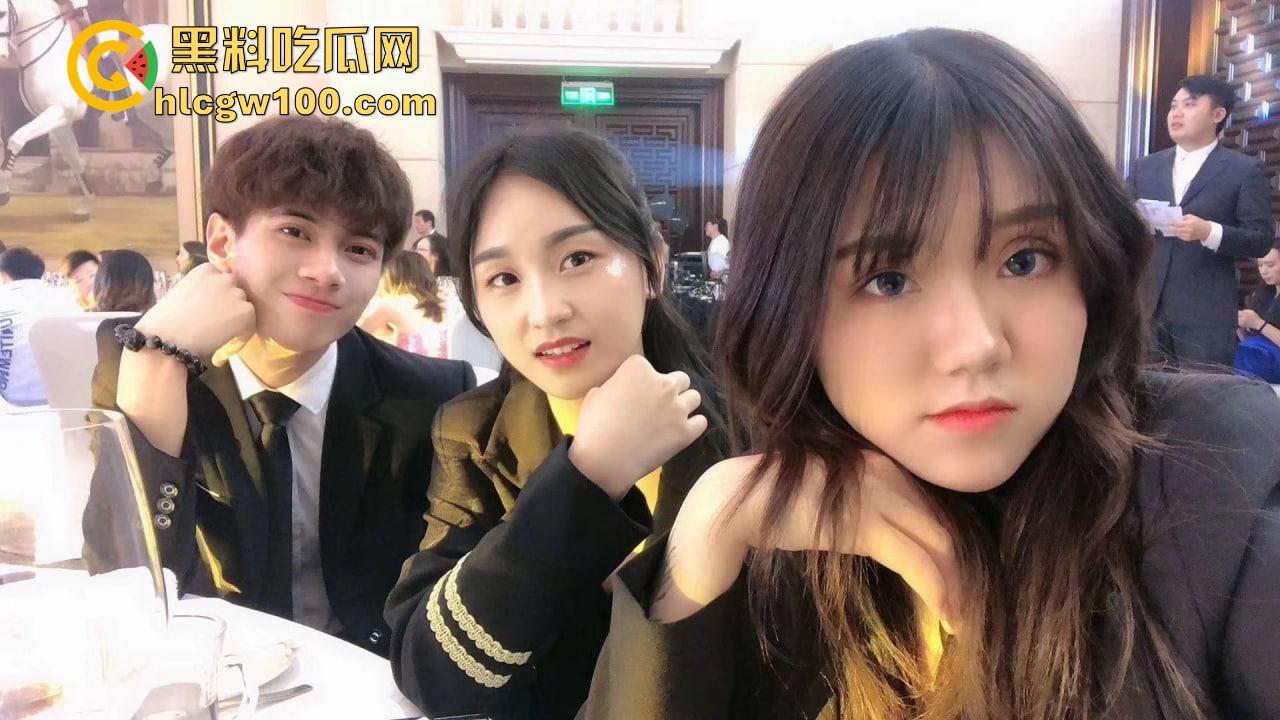 吃瓜!疑似抖音游戏网红【一条小团团OvO】与金主大战视频爆出,娇喘连连打桩机式疯狂 一秒变母狗! 第6张 吃瓜!疑似抖音游戏网红【一条小团团OvO】与金主大战视频爆出,娇喘连连打桩机式疯狂 一秒变母狗! 第6张