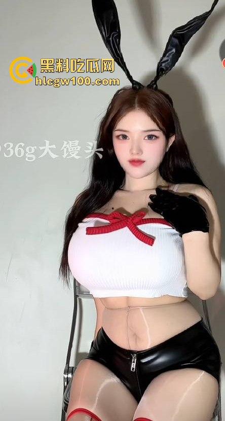 回馈瓜友!快手巨乳网红【36G大馒头】收费福利流出, 极品身材丰乳肥臀全裸,这胸像假的一样。 第14张 回馈瓜友!快手巨乳网红【36G大馒头】收费福利流出, 极品身材丰乳肥臀全裸,这胸像假的一样。 第14张