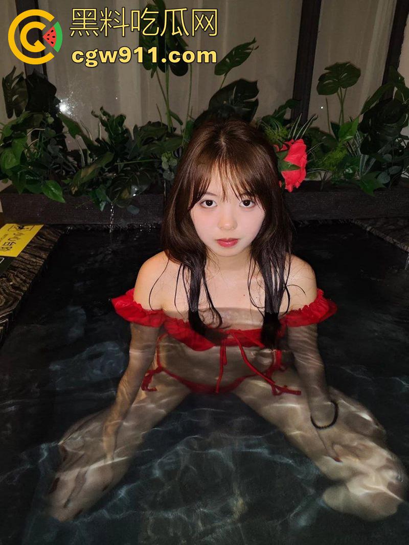 魔鬼身材极品淫母狗【cheli520猫拧】，高颜值御姐女神，被金主包养，还带来闺蜜一起服侍爸爸！  第1张