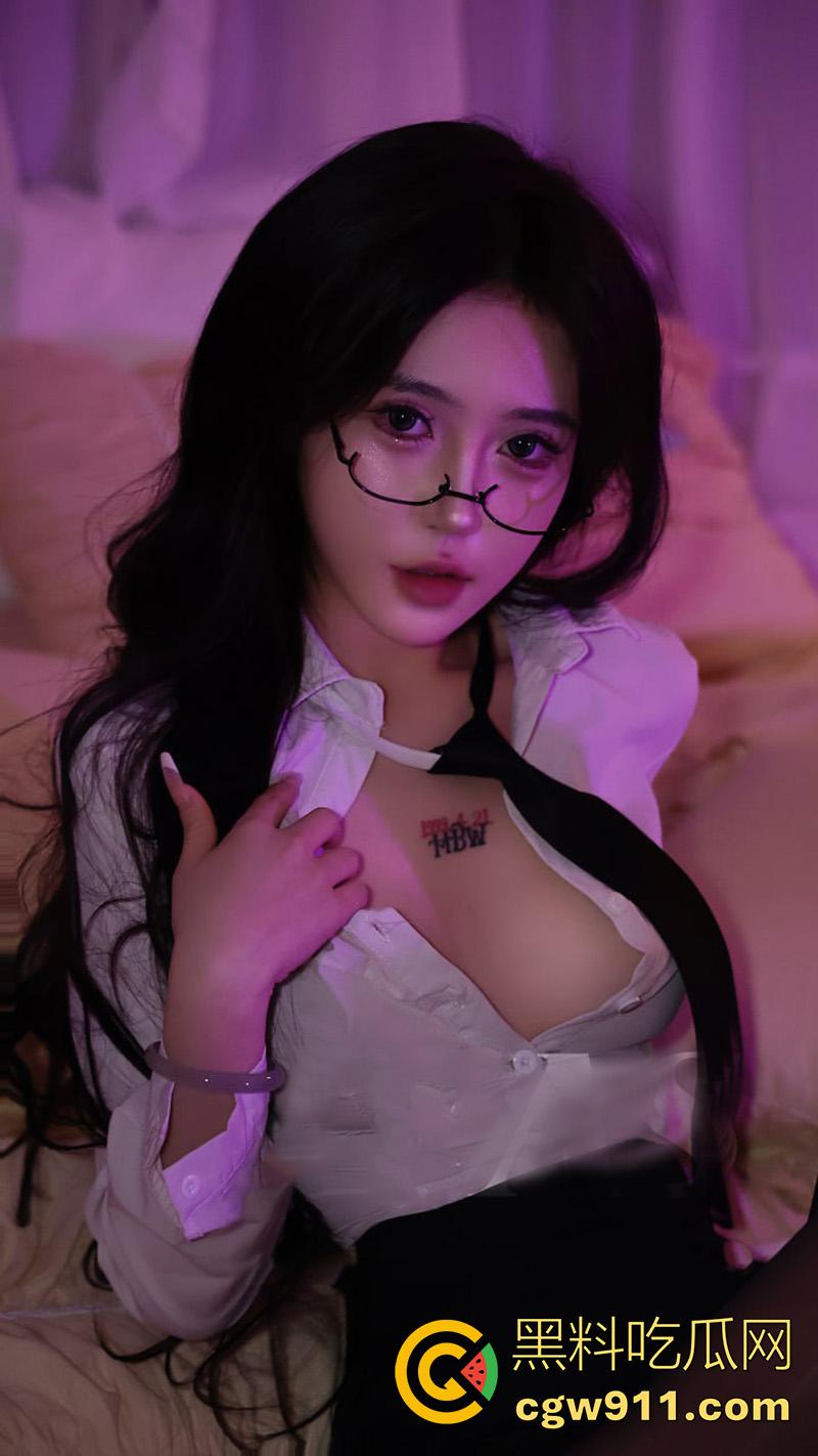 魔鬼身材极品淫母狗【cheli520猫拧】，高颜值御姐女神，被金主包养，还带来闺蜜一起服侍爸爸！  第2张