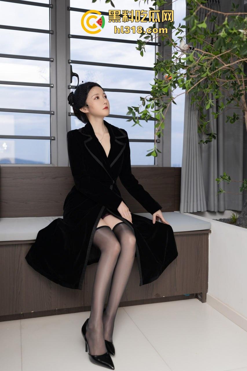 巨乳学生妹大尺度露奶视频流出，反差母狗各种场所当众露出，大奶骚穴位一览无遗真是无比的刺激！  第1张