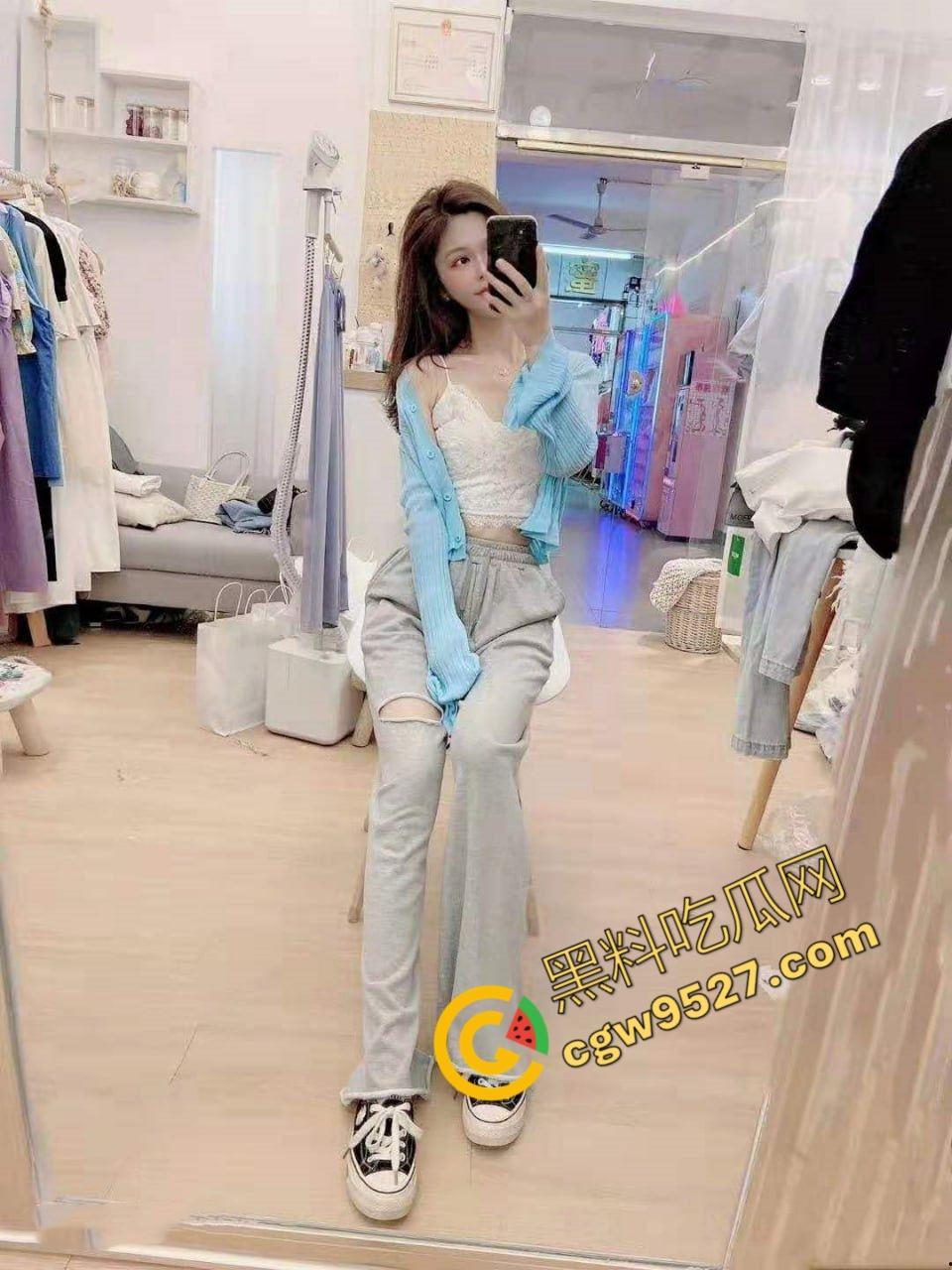 广东省河源市人妻胡玉梅傍大款私密视频流出!贤妻良母与放荡母狗无缝衔接, 身材一流,床上功夫更是了得 第2张 广东省河源市人妻胡玉梅傍大款私密视频流出!贤妻良母与放荡母狗无缝衔接, 身材一流,床上功夫更是了得 第2张