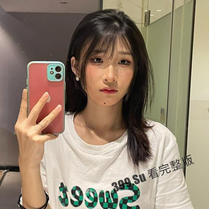 抖音15万粉 #爱可可 线下伴游陪大哥,被大哥曝光出视频,欲拒还迎,纹身一模一样,疑似抛夫离婚 成单亲妈妈 第2张 抖音15万粉 #爱可可 线下伴游陪大哥,被大哥曝光出视频,欲拒还迎,纹身一模一样,疑似抛夫离婚 成单亲妈妈 第2张