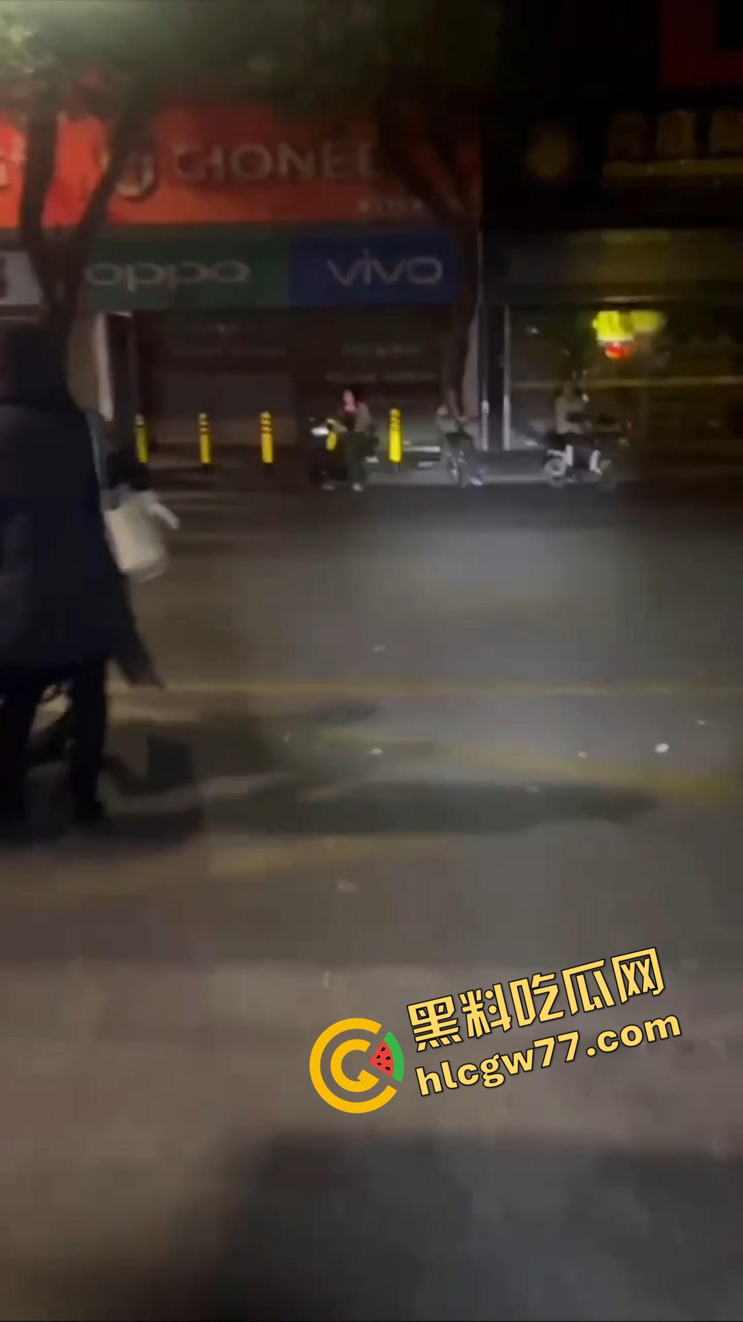 眉山最硬核电驴站街女出没 160米10分钟同意直接骑车带走 没情调没服务但你一定忘不了! 第2张 眉山最硬核电驴站街女出没 160米10分钟同意直接骑车带走 没情调没服务但你一定忘不了! 第2张