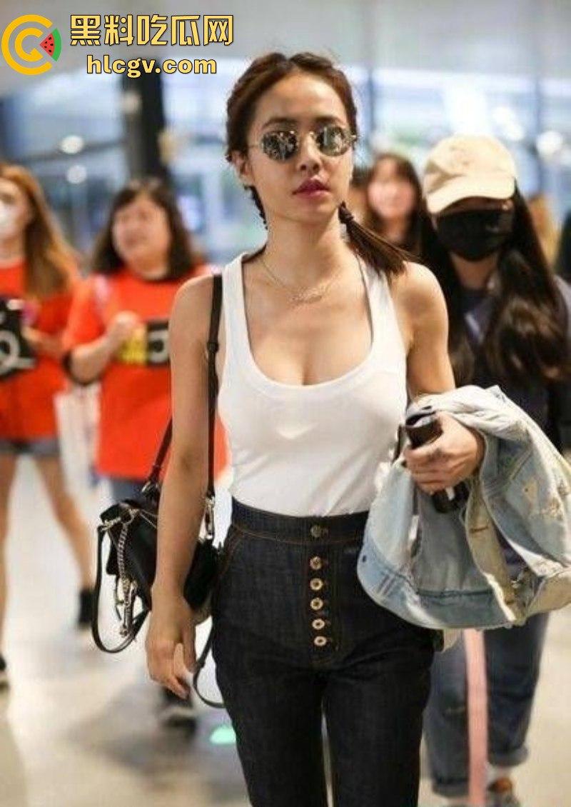 “地才就是地才!完美”蔡依林演唱会漏点 紫色连体衣惊现大尺度造型 三点全露 性感爆棚! 第1张 “地才就是地才!完美”蔡依林演唱会漏点 紫色连体衣惊现大尺度造型 三点全露 性感爆棚! 第1张