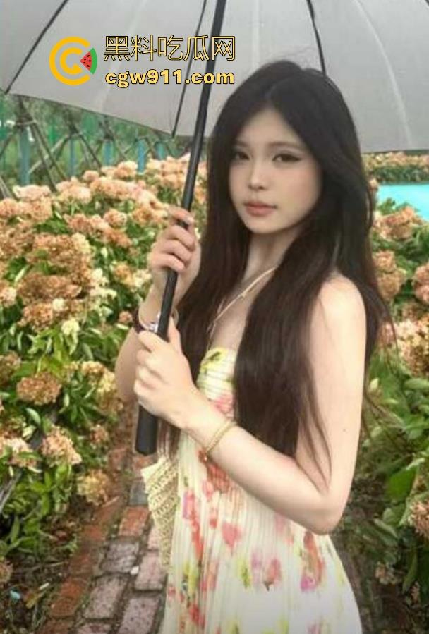 英国利兹大学vita打响国庆假期第一炮！留学生与超辣女友公寓打炮被偷拍，极品身材窗前后入，真羡慕！  第5张