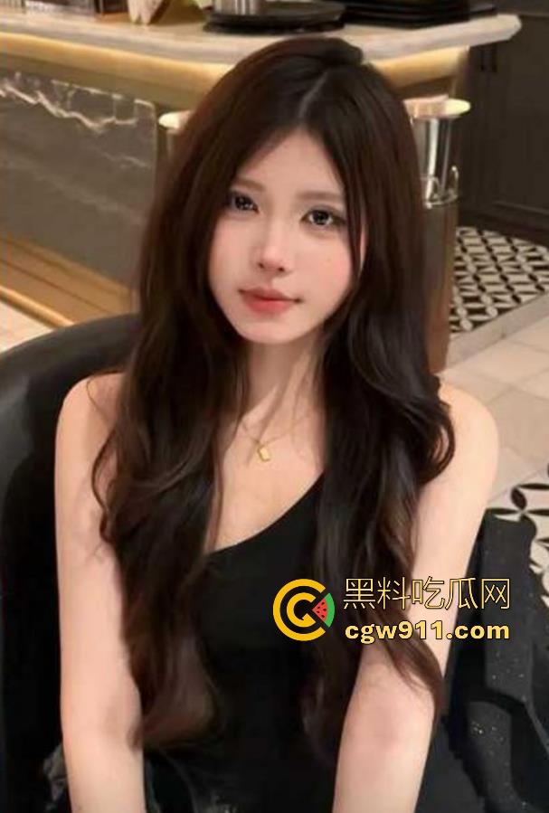 英国利兹大学vita打响国庆假期第一炮！留学生与超辣女友公寓打炮被偷拍，极品身材窗前后入，真羡慕！  第6张