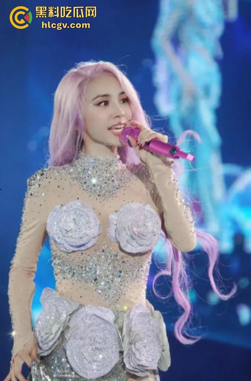 “地才就是地才!完美”蔡依林演唱会漏点 紫色连体衣惊现大尺度造型 三点全露 性感爆棚! 第10张 “地才就是地才!完美”蔡依林演唱会漏点 紫色连体衣惊现大尺度造型 三点全露 性感爆棚! 第10张