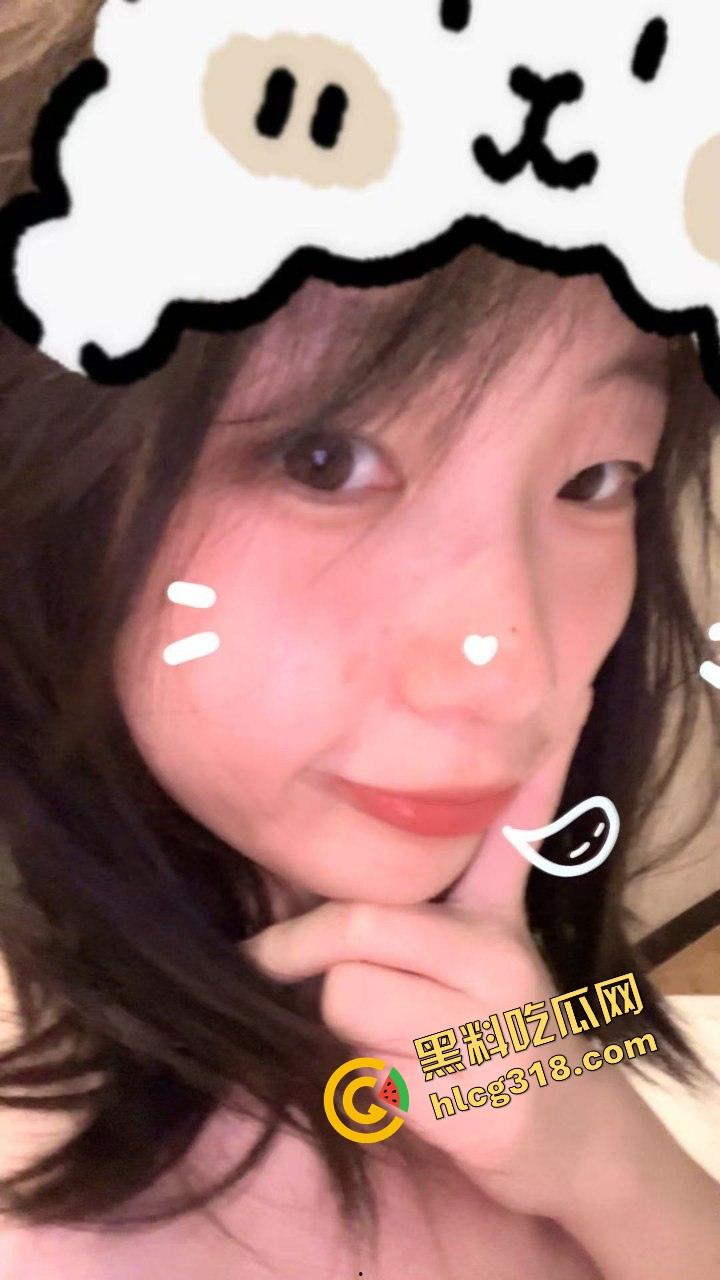 和谐号高铁精虫上脑怎么办?直接带到厕所里口一发,精液在时速220的高铁上喷射在嘴里妙不可言! 第3张 和谐号高铁精虫上脑怎么办?直接带到厕所里口一发,精液在时速220的高铁上喷射在嘴里妙不可言! 第3张