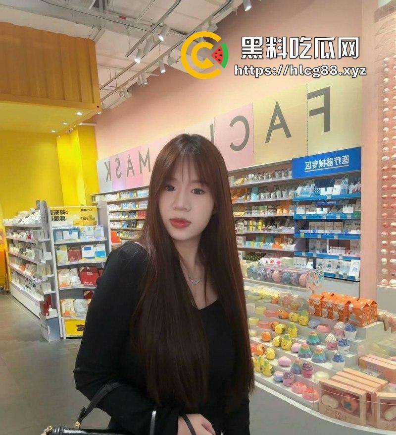 瓜友投稿!酒吧约到极品纹身母狗【林汇佳】性欲强悍口技一流 撅臀脚趾插逼风骚至极 很有撸点。 第3张 瓜友投稿!酒吧约到极品纹身母狗【林汇佳】性欲强悍口技一流 撅臀脚趾插逼风骚至极 很有撸点。 第3张