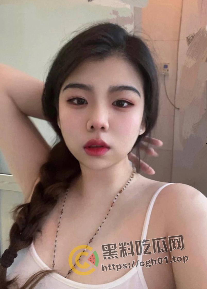 华南农业大学被包养的小妹妹 已被实锤到休学 微胖极品 怼脸操哭 高清流出  第2张