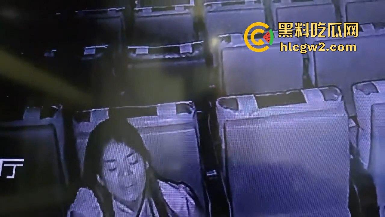 你这是被鬼附身了还是真这么爽 在电影院做爱真的这么刺激销魂吗  第2张